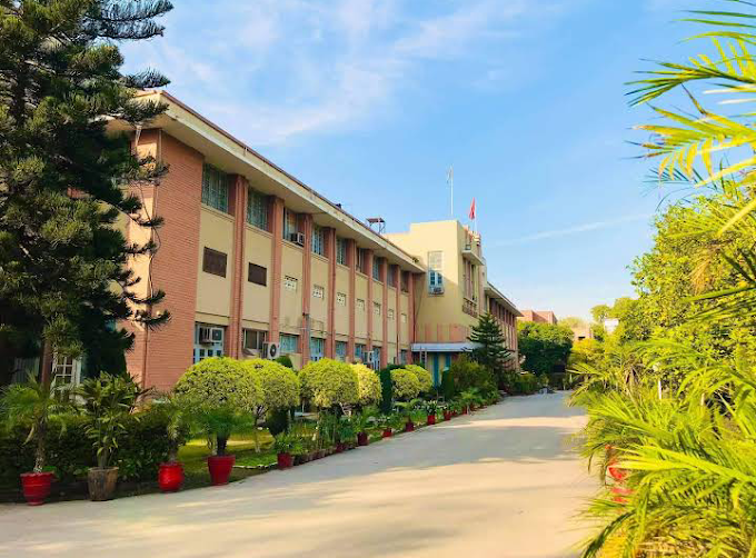 Campus image